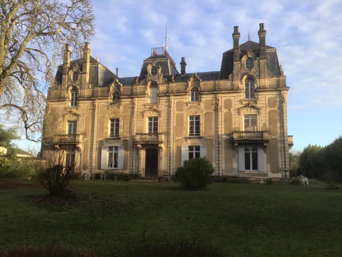 Chateau Saint Vincent Bazas Exterior photo